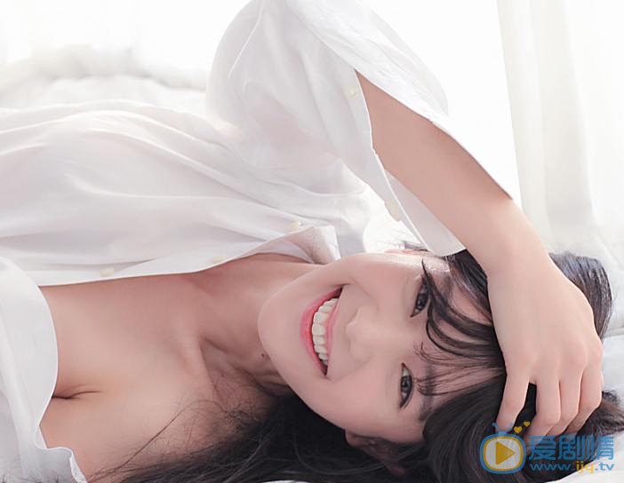 李成敏白色写真 李成敏高清写真_李成敏高清剧照