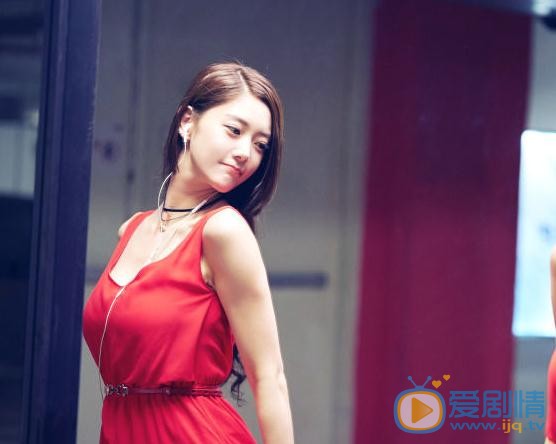 李成敏《情圣》剧照 李成敏高清写真_李成敏高清剧照