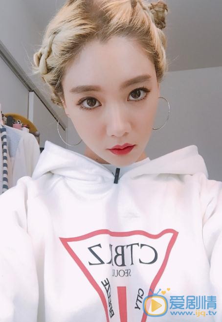 李成敏生活照 李成敏高清写真_李成敏高清剧照