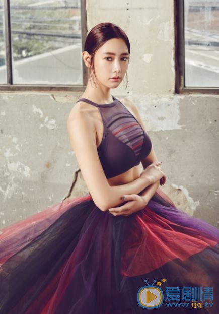 李成敏性感写真 李成敏高清写真_李成敏高清剧照