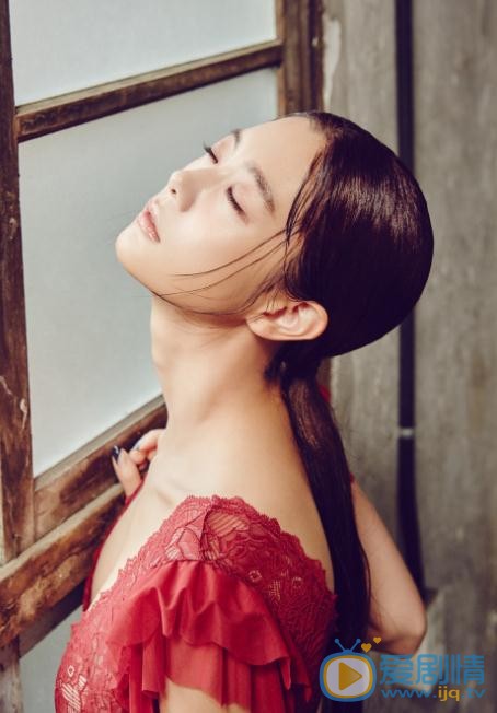 李成敏性感写真 李成敏高清写真_李成敏高清剧照