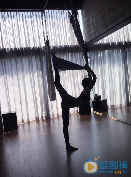 李成敏运动写真 李成敏高清写真_李成敏高清剧照