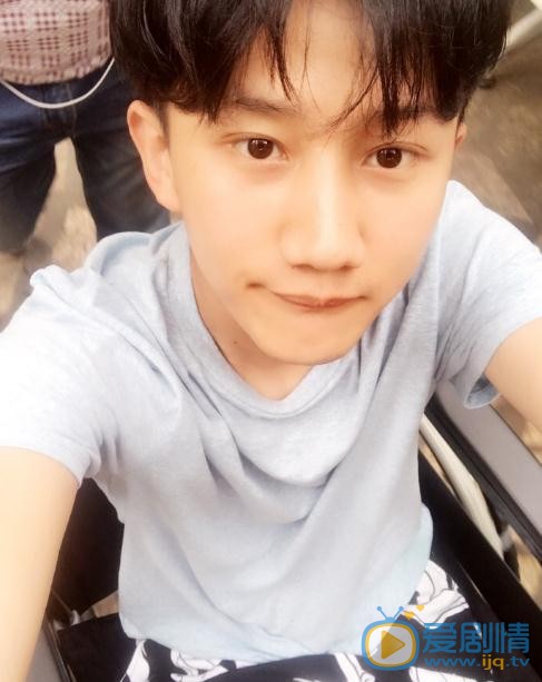 凡人的品格展昭是谁演的？凡人的品格展昭扮演者梁振伦个人资料、写真及生活照欣赏