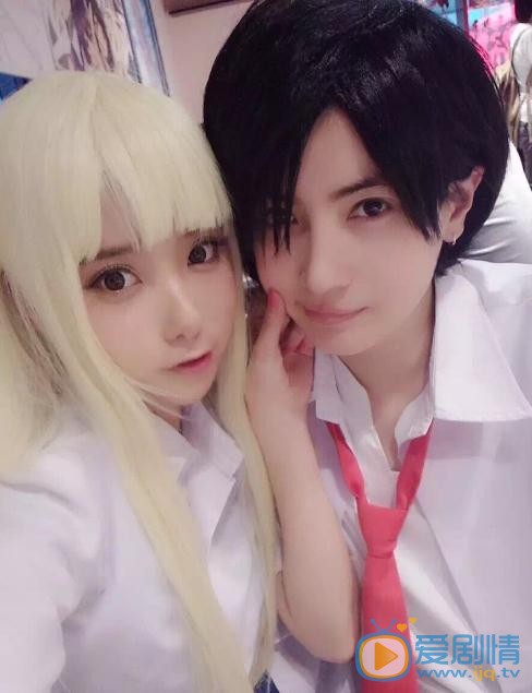 李媛与人合照 李媛高清写真_李媛高清剧照