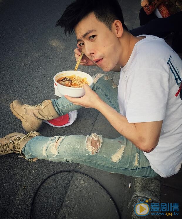 杨天琪生活照 杨天琪高清写真_杨天琪高清剧照