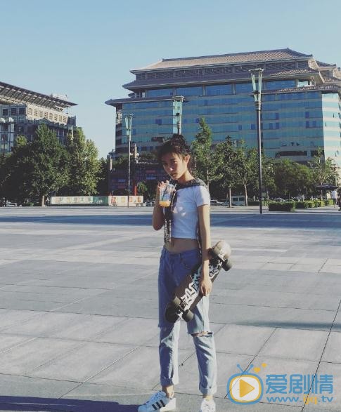 侯佩杉生活照 侯佩杉高清写真_侯佩杉高清剧照