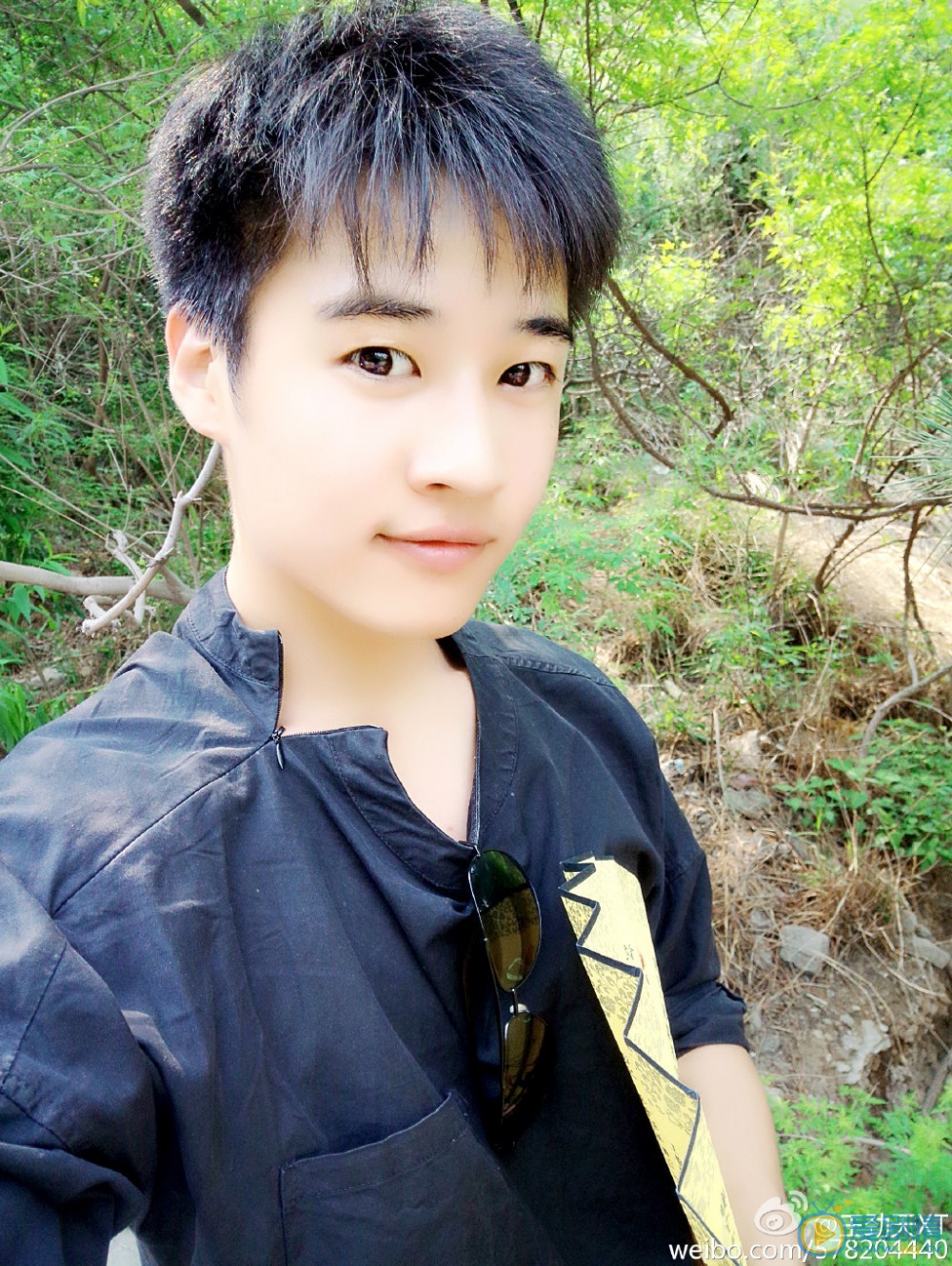 王浩男生活照 王浩男高清写真_王浩男高清剧照