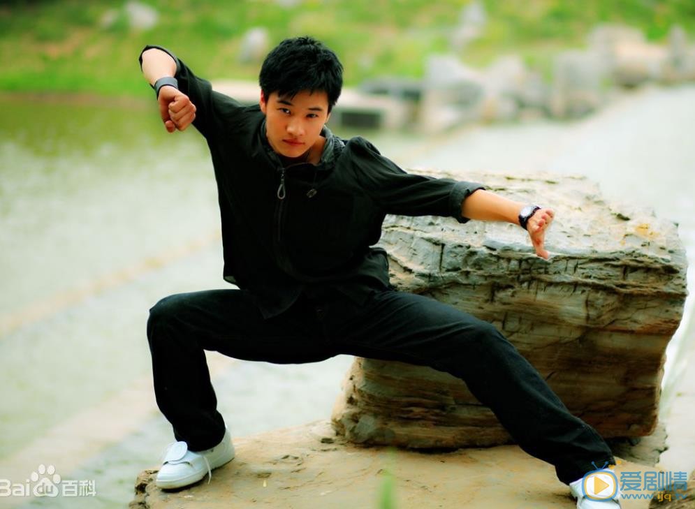 王浩男早期写真 王浩男高清写真_王浩男高清剧照