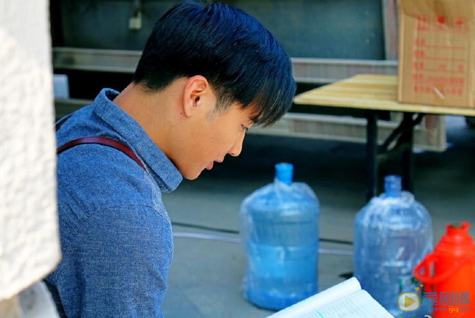 王浩男《传奇大亨》剧照 王浩男高清写真_王浩男高清剧照