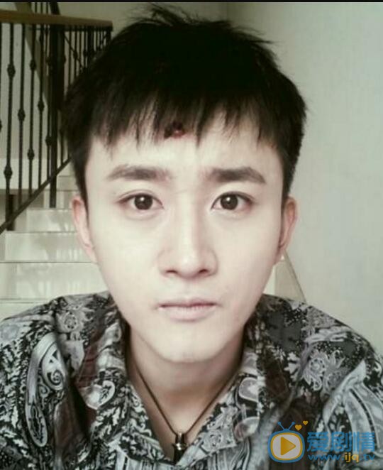 朱晓鹏生活照 朱晓鹏高清写真_朱晓鹏高清剧照