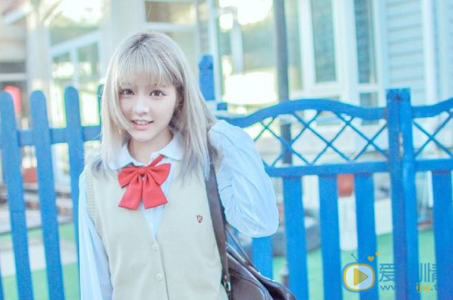 石雪婧红发写真 石雪婧高清写真_石雪婧高清剧照