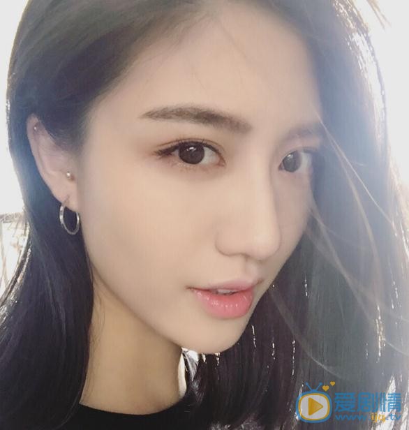 朱庭辰生活照 朱庭辰高清写真_朱庭辰高清剧照