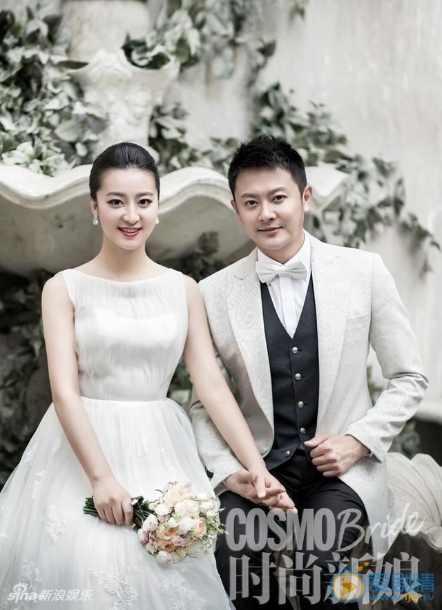印小天和哈琳娜结婚照 印小天高清写真_印小天高清剧照