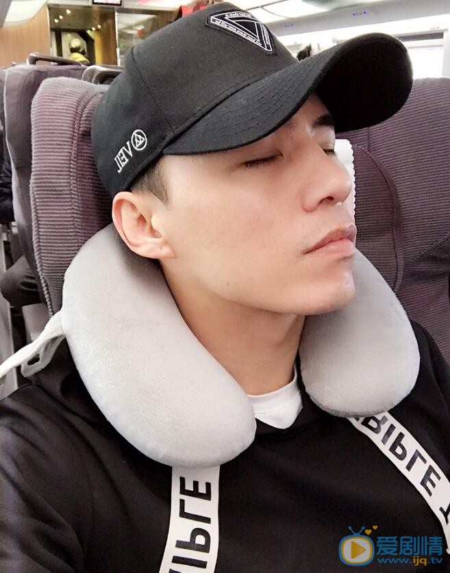 王修泽生活照 王修泽高清写真_王修泽高清剧照