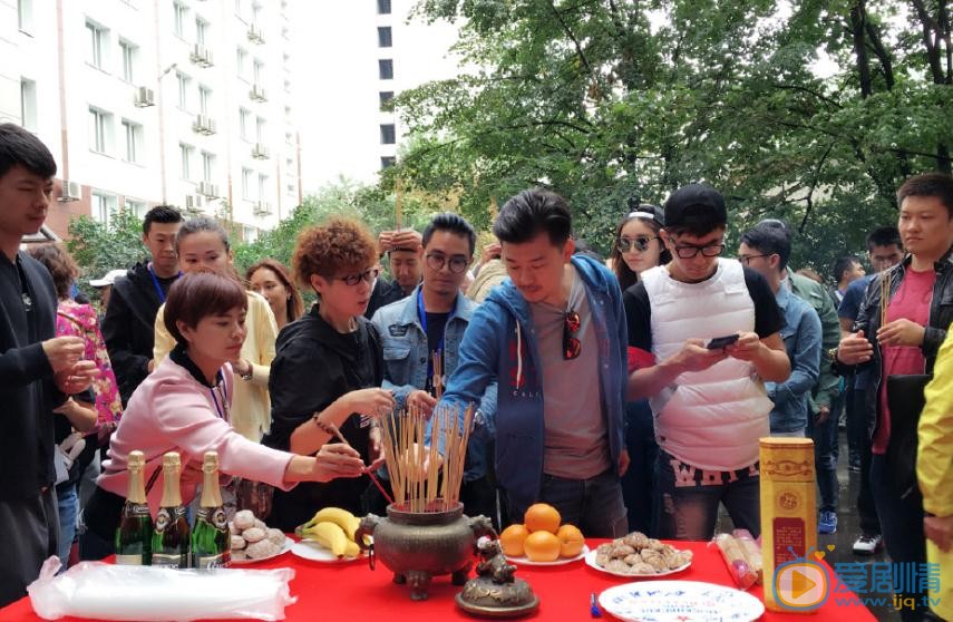 张戈开机照 张戈高清写真_张戈高清剧照