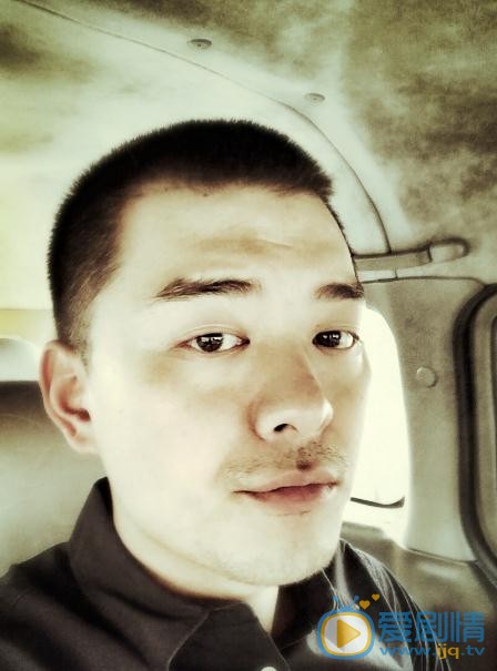 张戈生活照 张戈高清写真_张戈高清剧照
