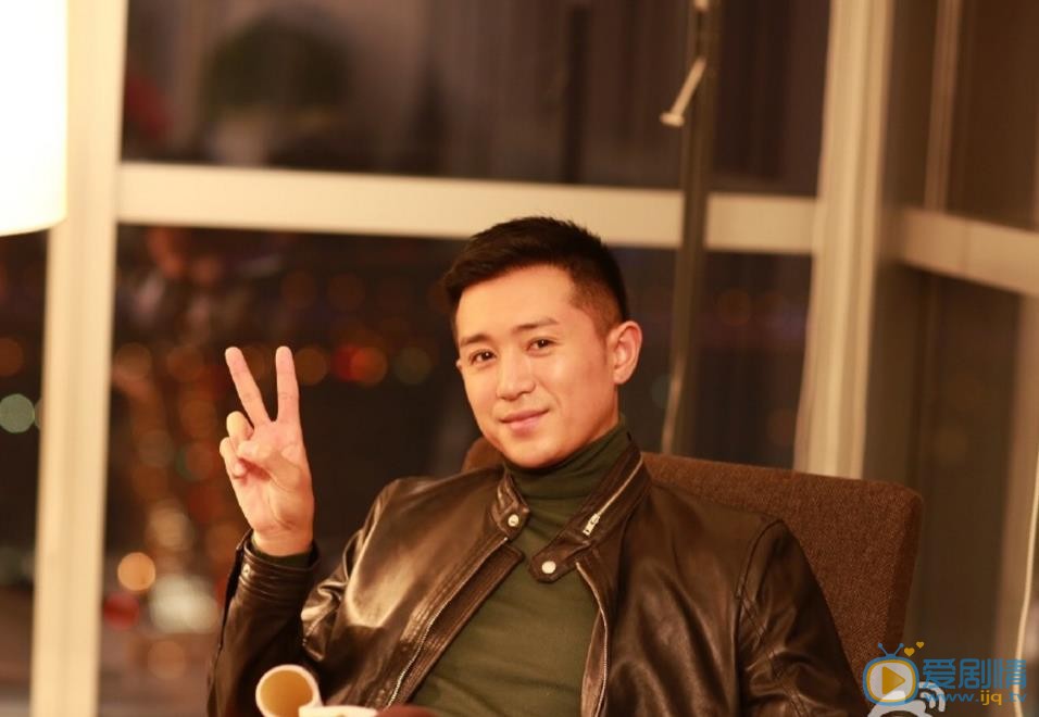 郑晓东绅士写真 郑晓东高清写真_郑晓东高清剧照