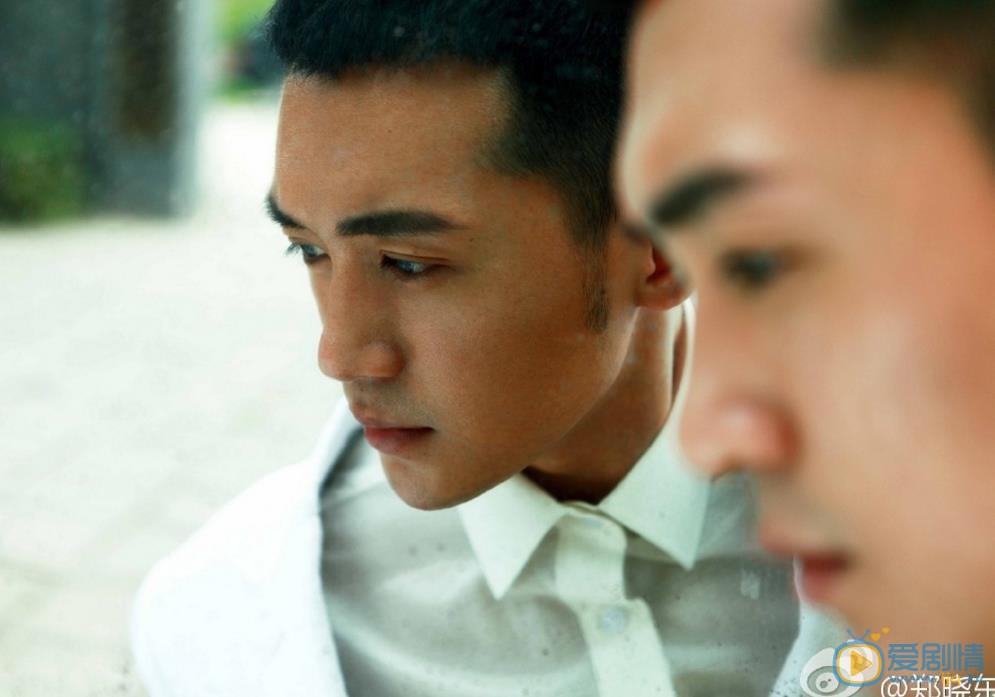 郑晓东青涩写真 郑晓东高清写真_郑晓东高清剧照