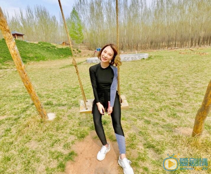 苏拉文雅生活照 苏拉文雅高清写真_苏拉文雅高清剧照
