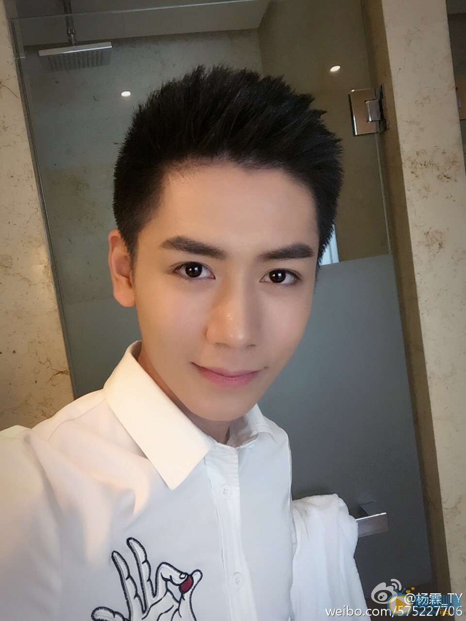 杨霖生活照 杨霖高清写真_杨霖高清剧照