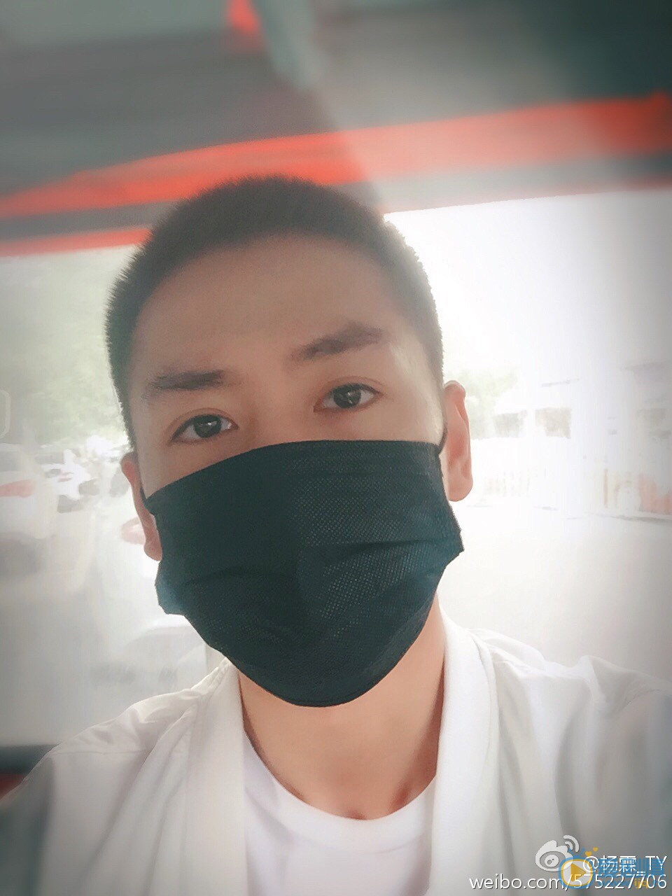 杨霖生活照 杨霖高清写真_杨霖高清剧照