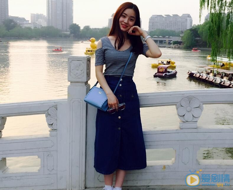 吴曼思生活照 吴曼思高清写真_吴曼思高清剧照