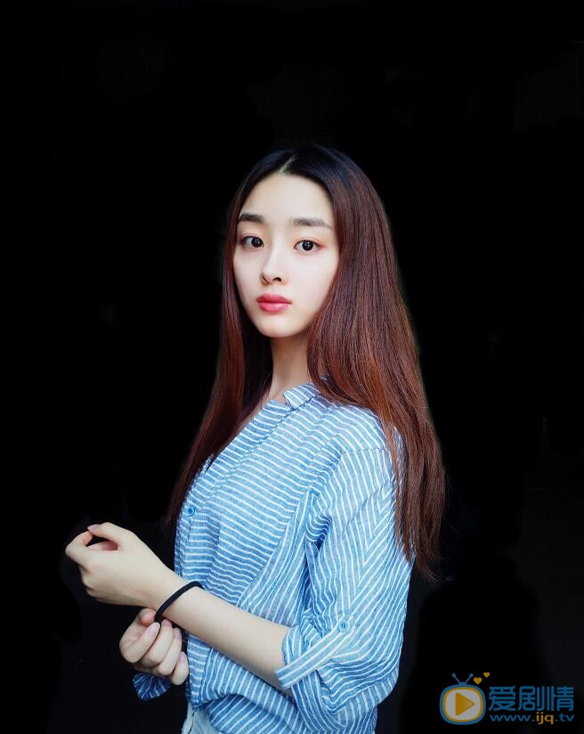 吴曼思个人资料简介  吴曼思个人经历及家庭背景介绍片 吴曼思写真图片照