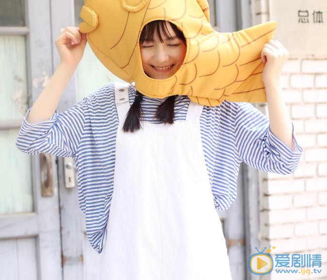 伍宇辰柠可爱写真 伍宇辰柠高清写真_伍宇辰柠高清剧照