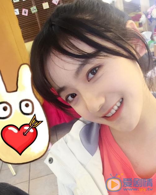 伍宇辰柠生活照 伍宇辰柠高清写真_伍宇辰柠高清剧照