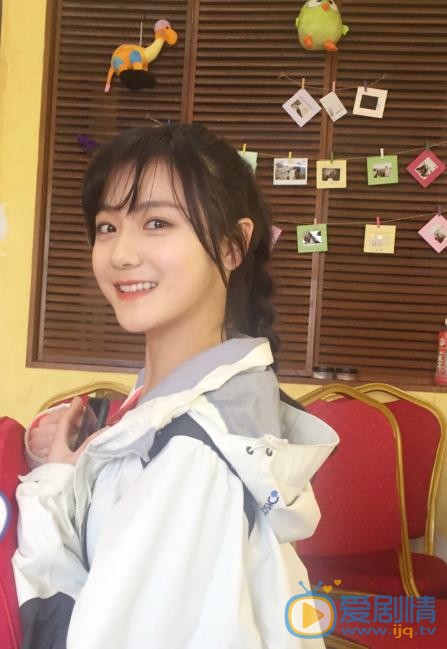 伍宇辰柠生活照 伍宇辰柠高清写真_伍宇辰柠高清剧照