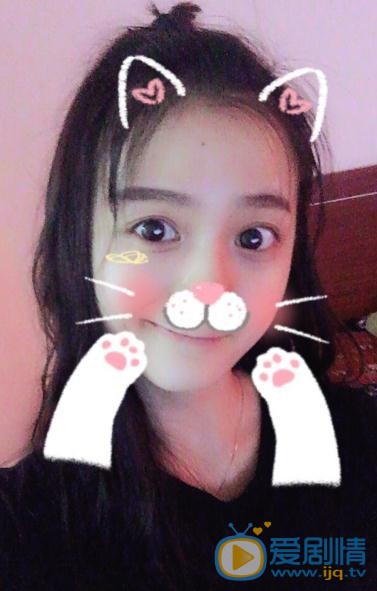 伍宇辰柠可爱萌照 伍宇辰柠高清写真_伍宇辰柠高清剧照