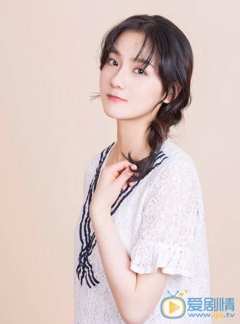 伍宇辰柠气质写真 伍宇辰柠高清写真_伍宇辰柠高清剧照