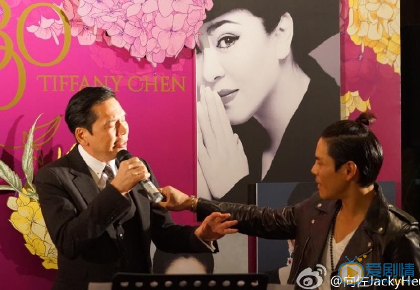 向佐父母合照 向佐高清写真_向佐高清剧照