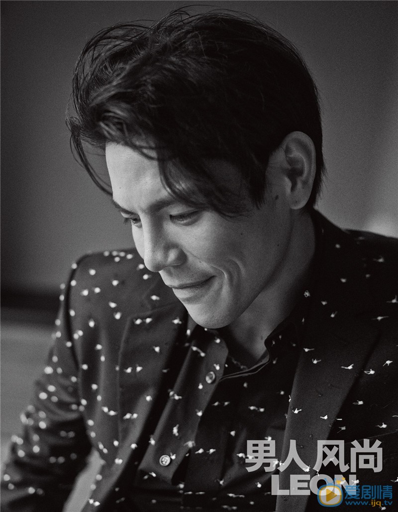 向佐黑白大片 向佐高清写真_向佐高清剧照