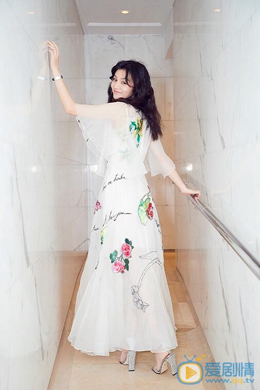 春夏时尚写真 春夏高清写真_春夏高清剧照