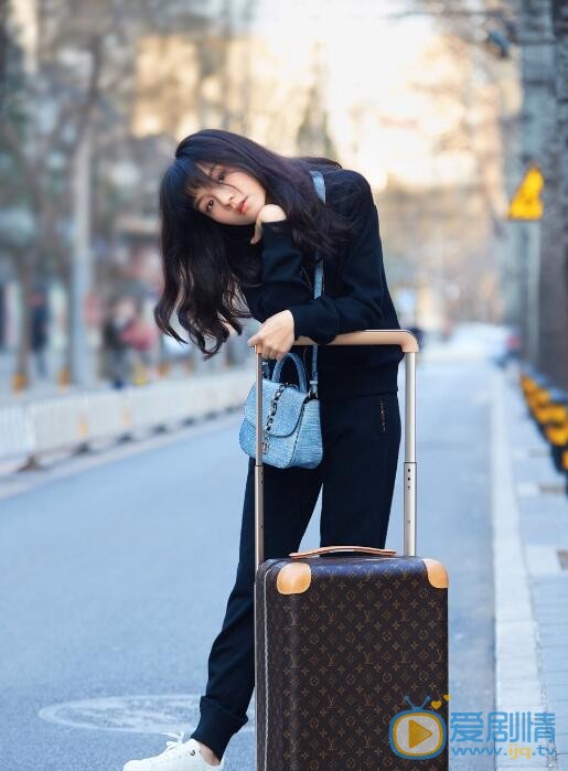 春夏街拍写真 春夏高清写真_春夏高清剧照