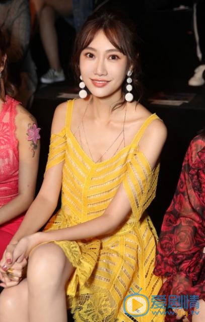 李斯羽纽约时装周 李斯羽高清写真_李斯羽高清剧照