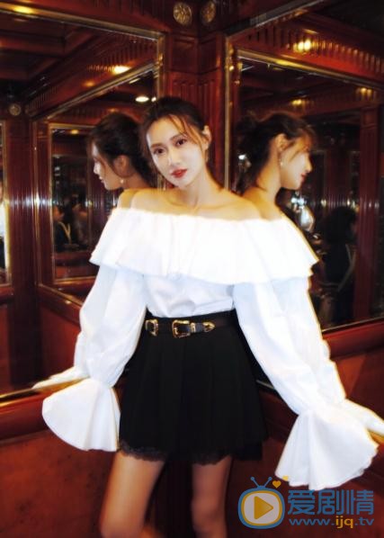 李斯羽街拍写真 李斯羽高清写真_李斯羽高清剧照