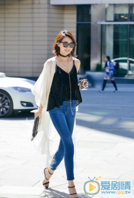 李斯羽街拍写真 李斯羽高清写真_李斯羽高清剧照