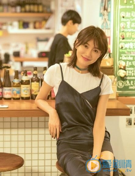 李斯羽街拍写真 李斯羽高清写真_李斯羽高清剧照