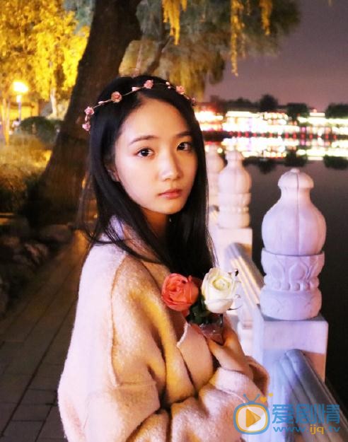 张垚生活照 张垚高清写真_张垚高清剧照