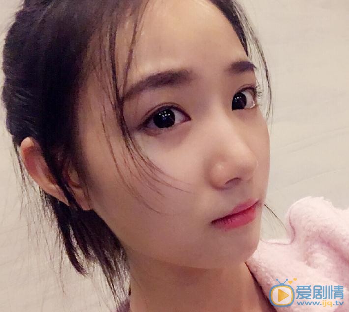 张垚生活照 张垚高清写真_张垚高清剧照
