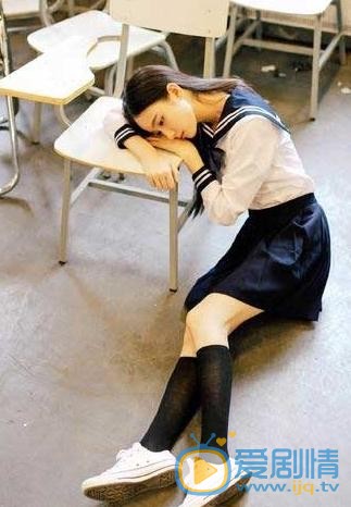 张垚制服写真 张垚高清写真_张垚高清剧照