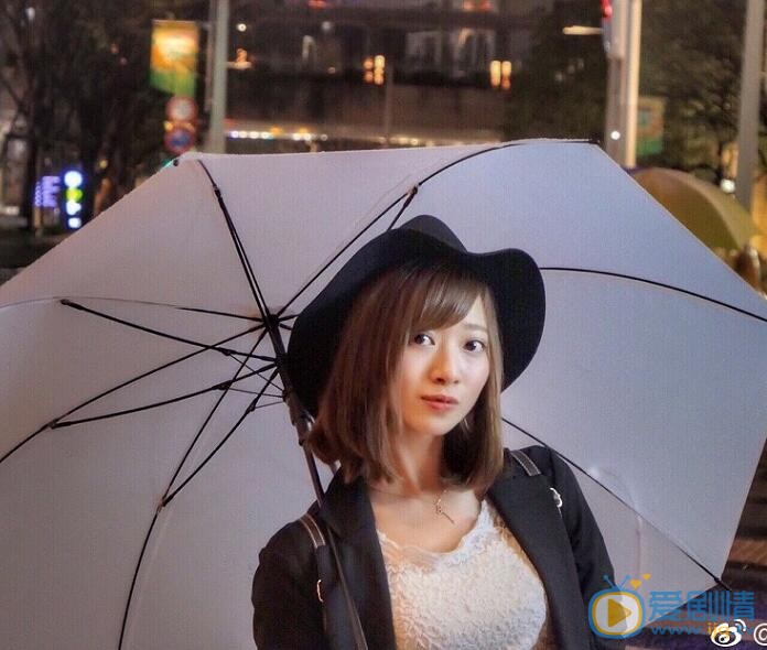 伊丹爱莉生活照 伊丹爱莉高清写真_伊丹爱莉高清剧照