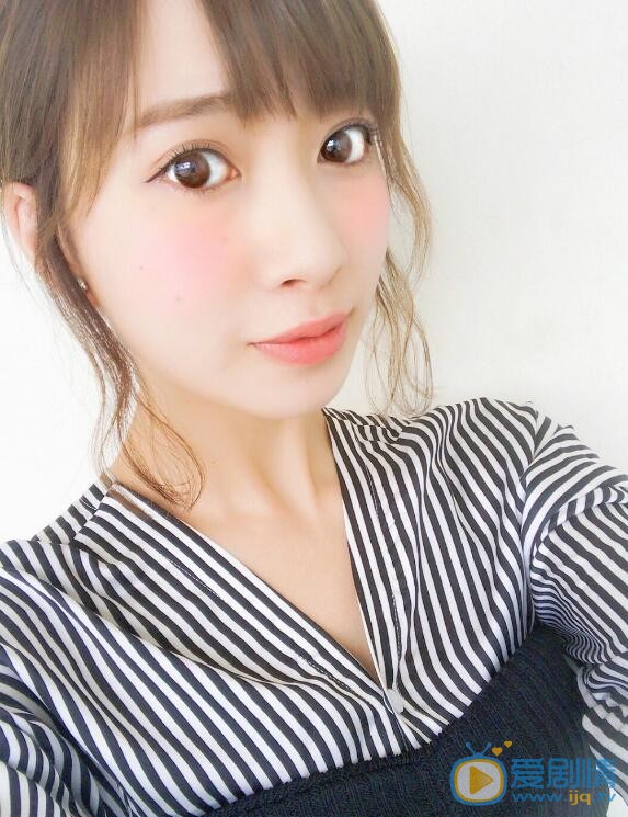 伊丹爱莉生活照 伊丹爱莉高清写真_伊丹爱莉高清剧照