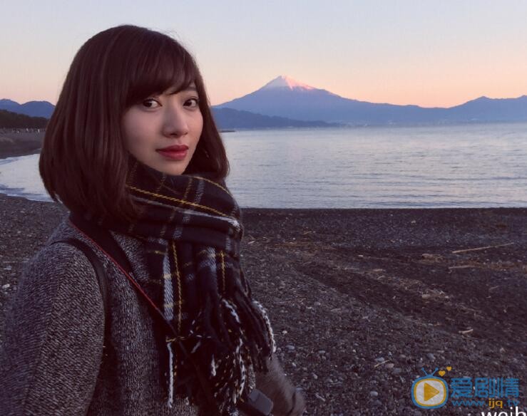 伊丹爱莉生活照 伊丹爱莉高清写真_伊丹爱莉高清剧照