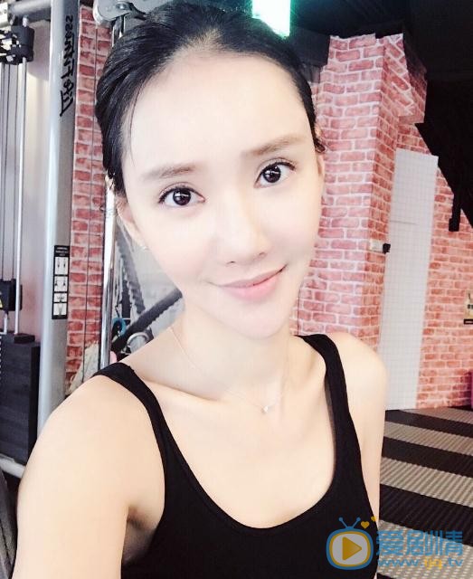 徐千京生活照 徐千京高清写真_徐千京高清剧照