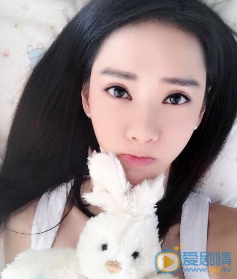 徐千京与宠物写真 徐千京高清写真_徐千京高清剧照