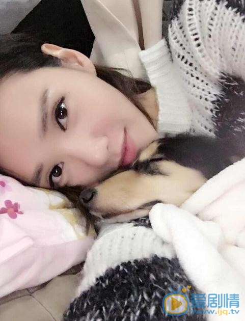 徐千京与宠物写真 徐千京高清写真_徐千京高清剧照