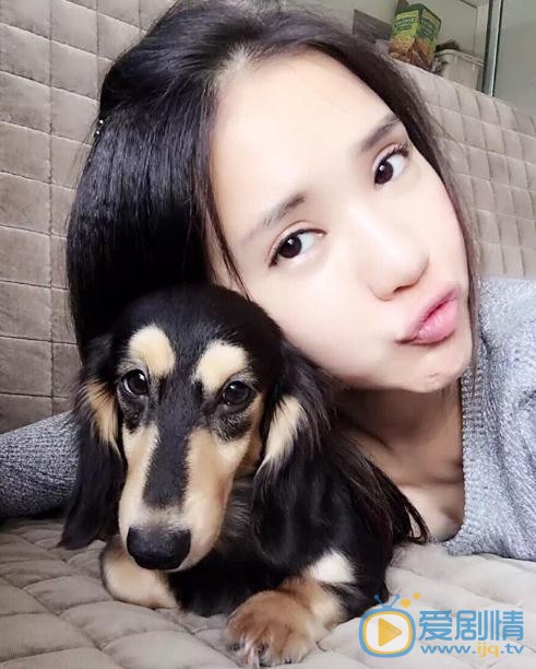 徐千京与宠物写真 徐千京高清写真_徐千京高清剧照